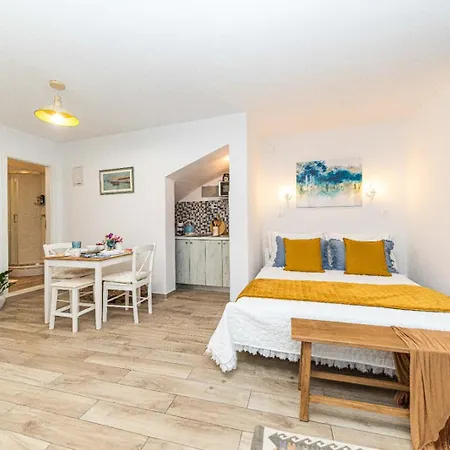 Apartman & Gordana